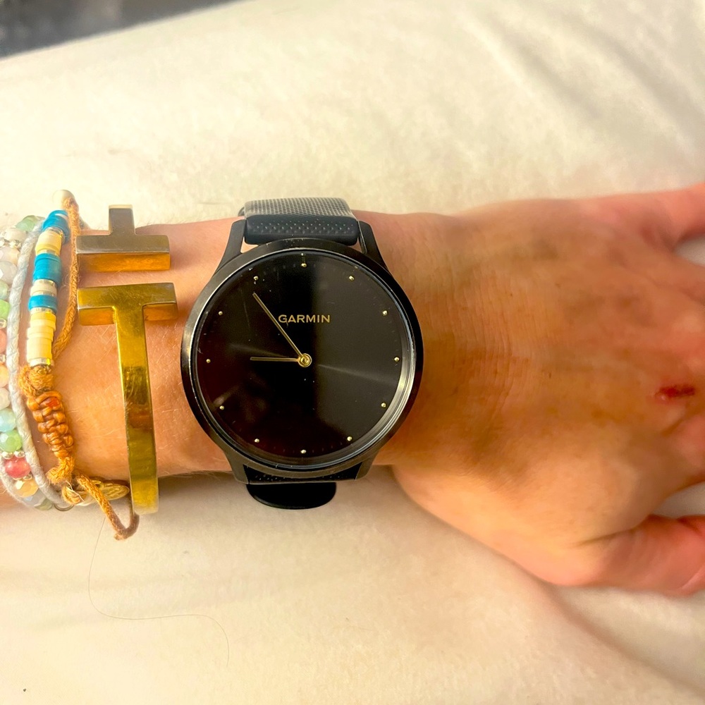 Garmin Vivomove HR